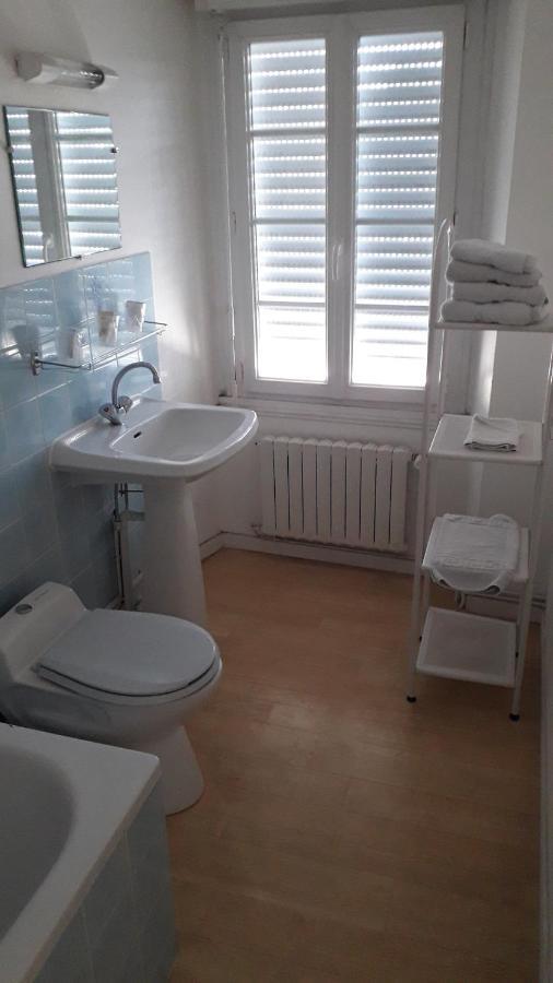 L'Entracte Hotel Saint-Paul-du-Bois Luaran gambar