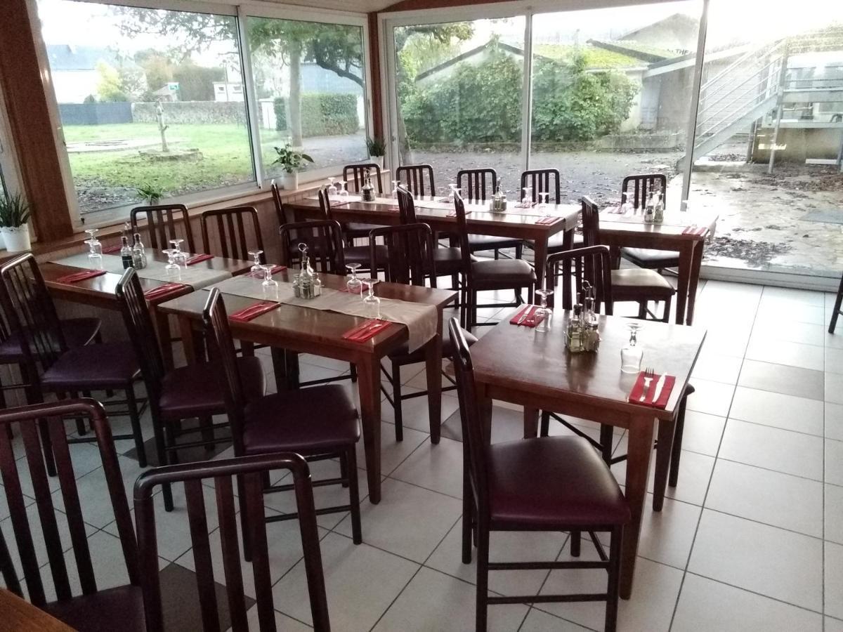 L'Entracte Hotel Saint-Paul-du-Bois Luaran gambar