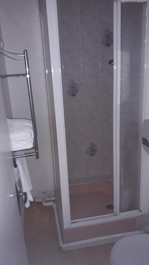 L'Entracte Hotel Saint-Paul-du-Bois Luaran gambar