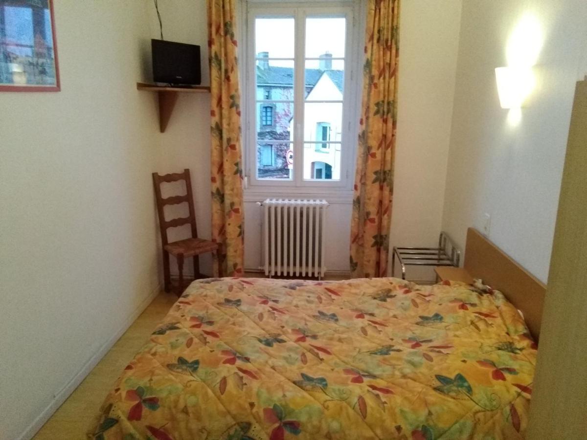 L'Entracte Hotel Saint-Paul-du-Bois Luaran gambar